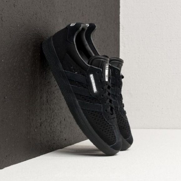 adidas gazelle super neighborhood triple black